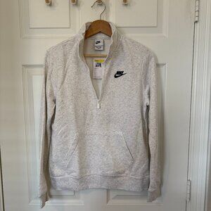NWT Nike Club Fleece 1/4-Zip Pullover Sweatshirt, Size Small, Light Grey